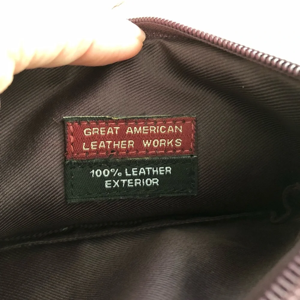 Great American Leather Works purple embossed leather wallet clutch purse - Picture 8 of 11